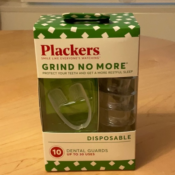 PLACKERS Bath & Body New In Box Plackets Dental Guards Disposable